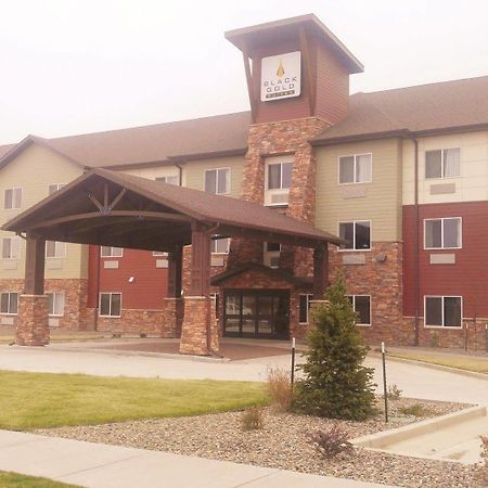 Inn At Hunters Run Watford City 外观 照片
